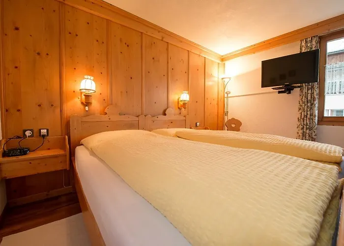Otel Crusch Alba Scuol